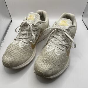 Nike Zoom Winflo 5 Women’s Running Shoes Size 9 AA7414-008 Cream / Gold